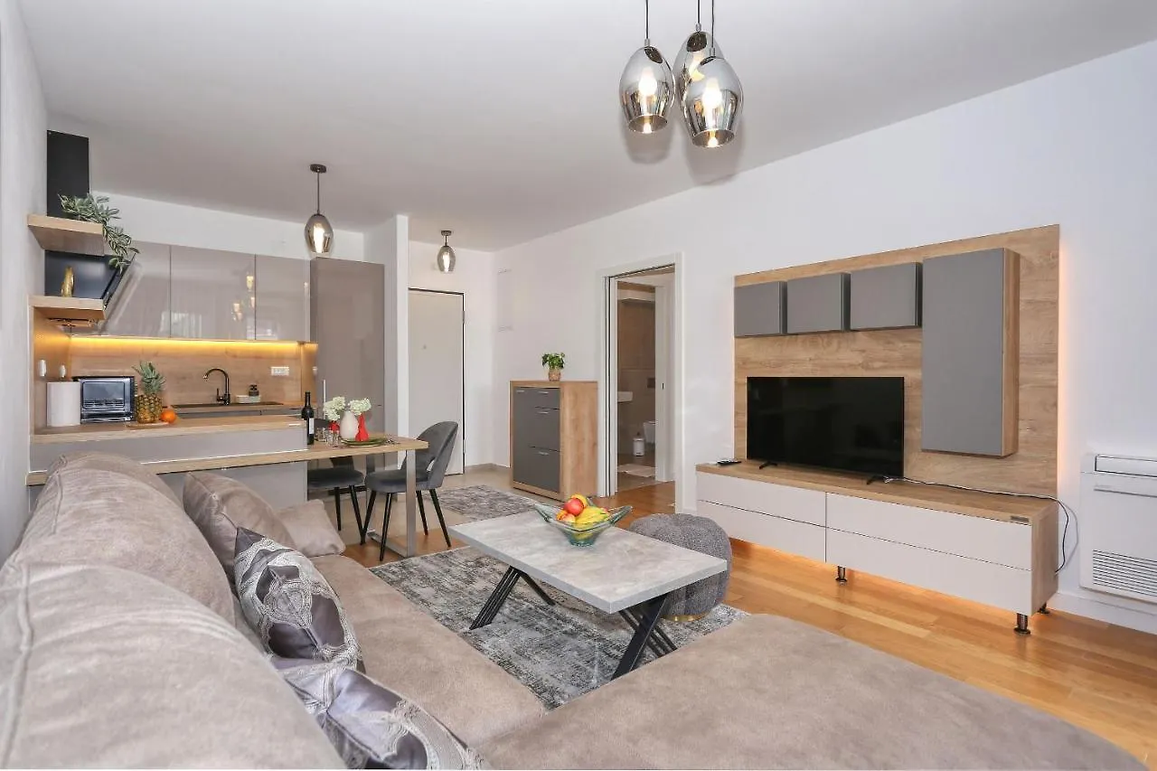 Apartments Luna With Free Parking Zadar