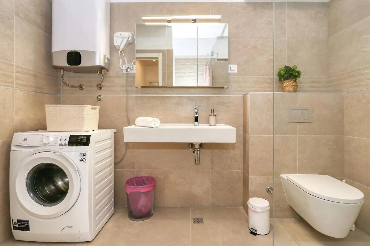 Apartments Luna With Free Parking Zadar Croacia