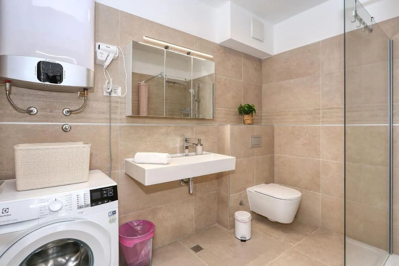 Apartments Luna With Free Parking Zadar
