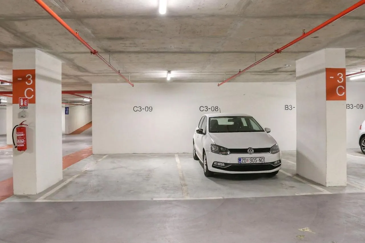 Apartments Luna With Free Parking Zadar