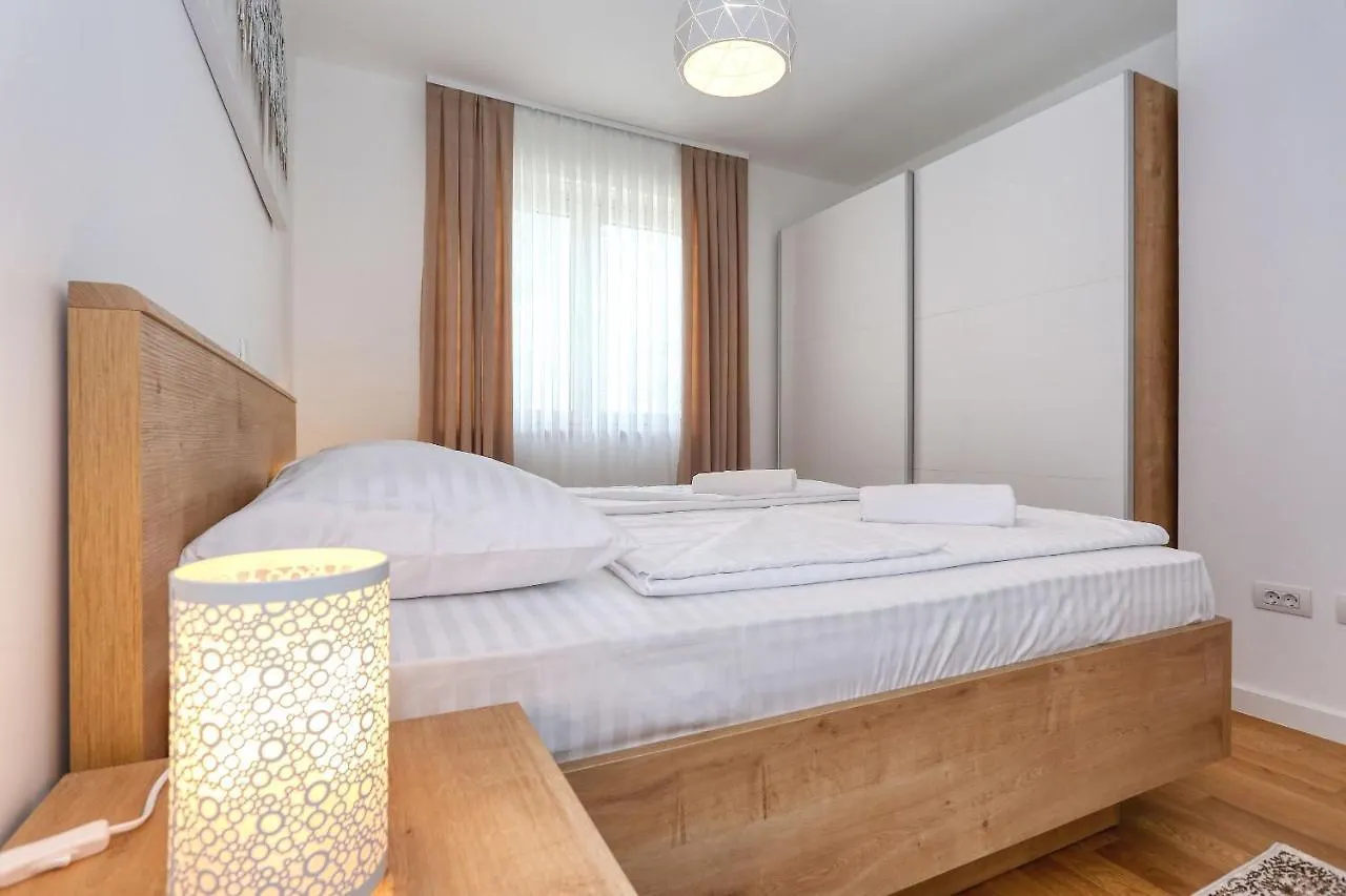 Apartments Luna With Free Parking Zadar
